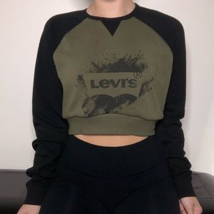 LEVIS Crop Crew